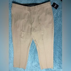 NWT Botany 500 Men’s Dress Pants Slacks Sz 44 M Tan Flat Front 4 Pocket Poly